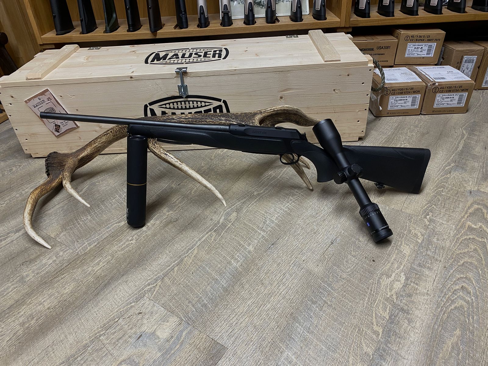 Sauer 404 Classic XT, with Zeiss Conquest V6 2-12x50 M, FULL SET