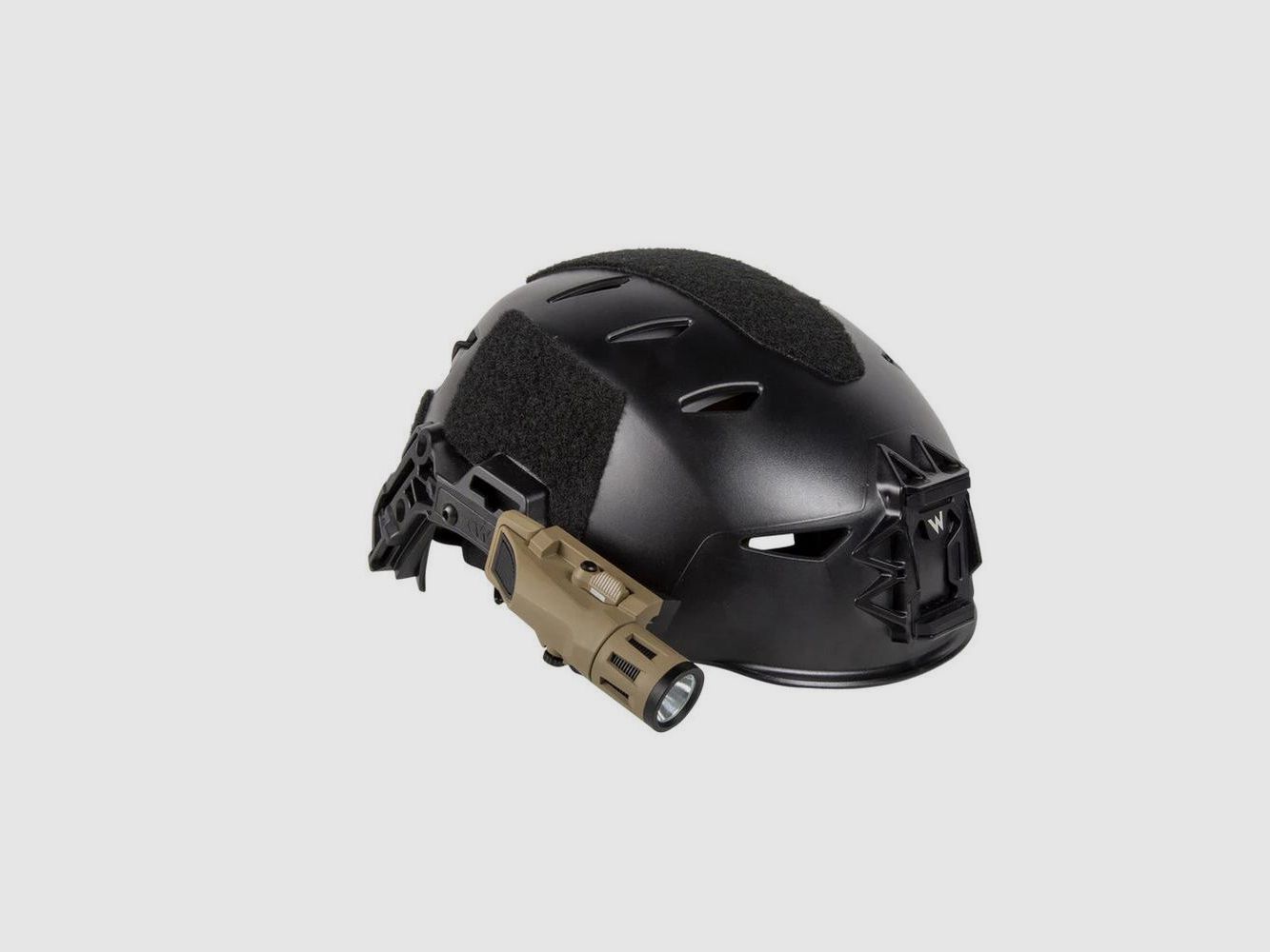 Lampe Tactique pour Casque Inforce HML - Puissance 450 Lumens - Projection Longue Distance - Éclairage Fiable en Outdoor, image 3 sur 5