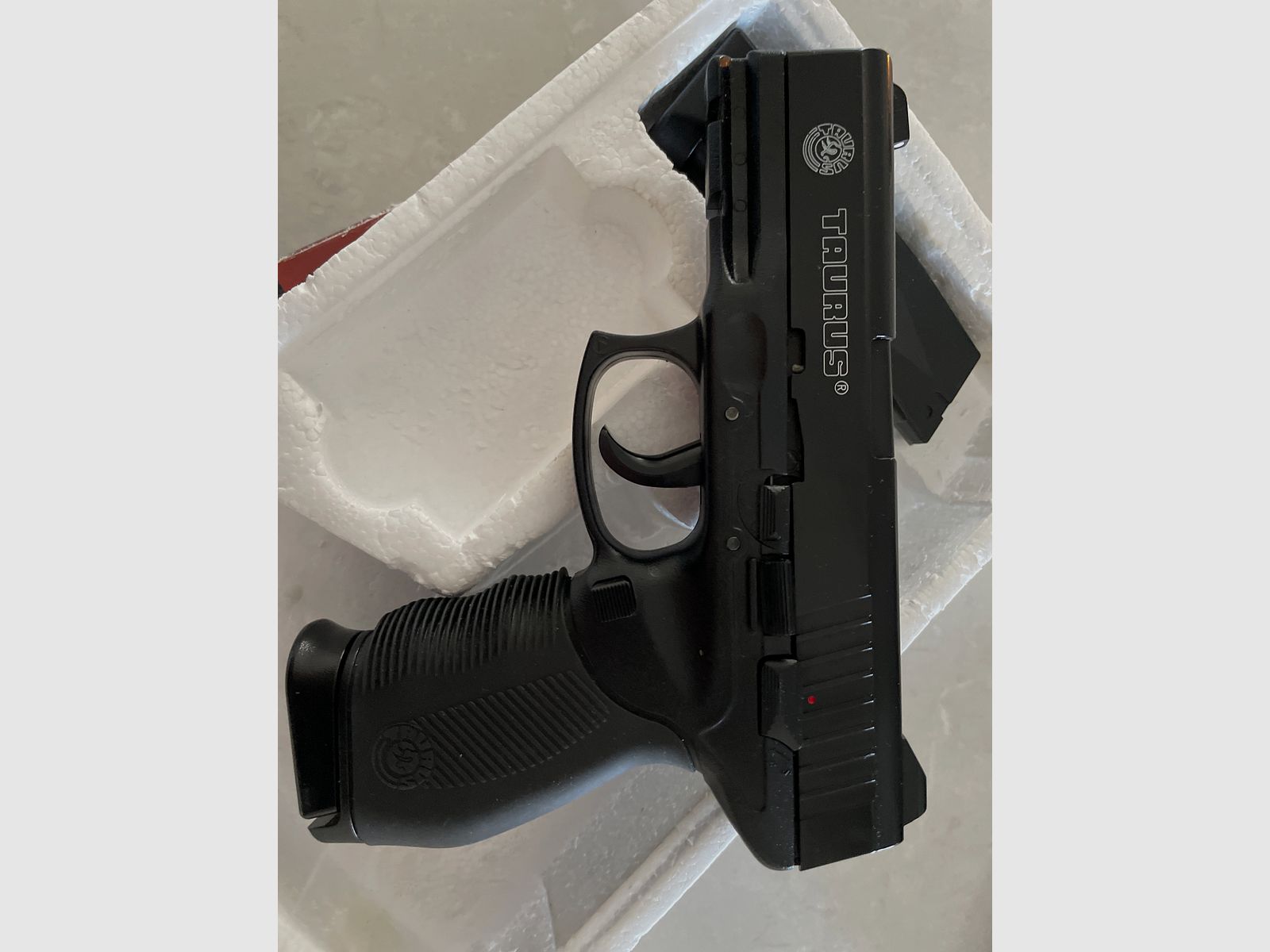 Taurus PT 24/7