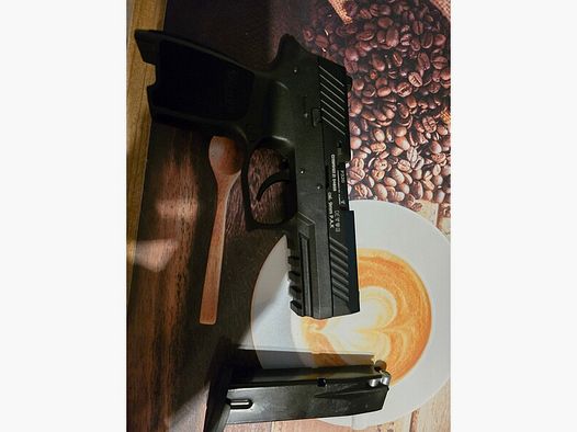 Sig Sauer P320 Top inkl Knallpatronen