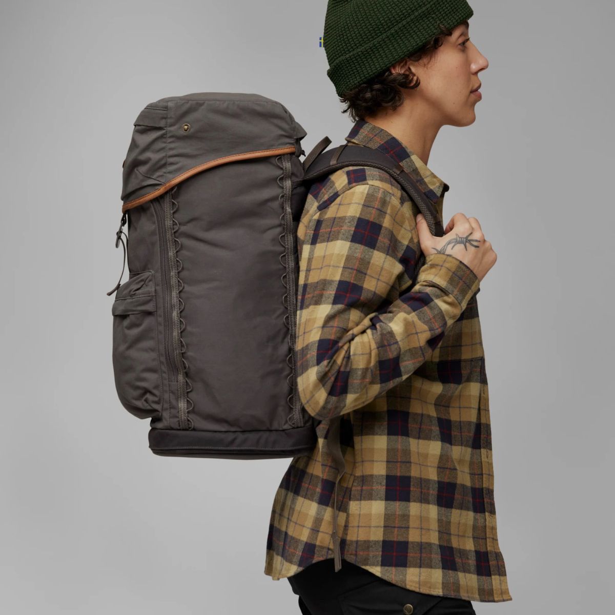 FJÄLLRÄVEN Singi Stubben Sitzrucksack Dark Olive