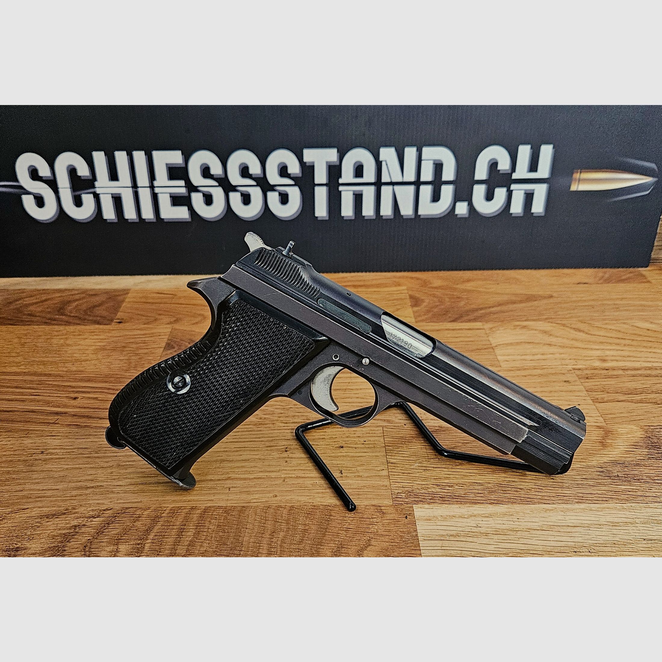 SIG – pistol / P210 / 9mm / used, image 1 of 2