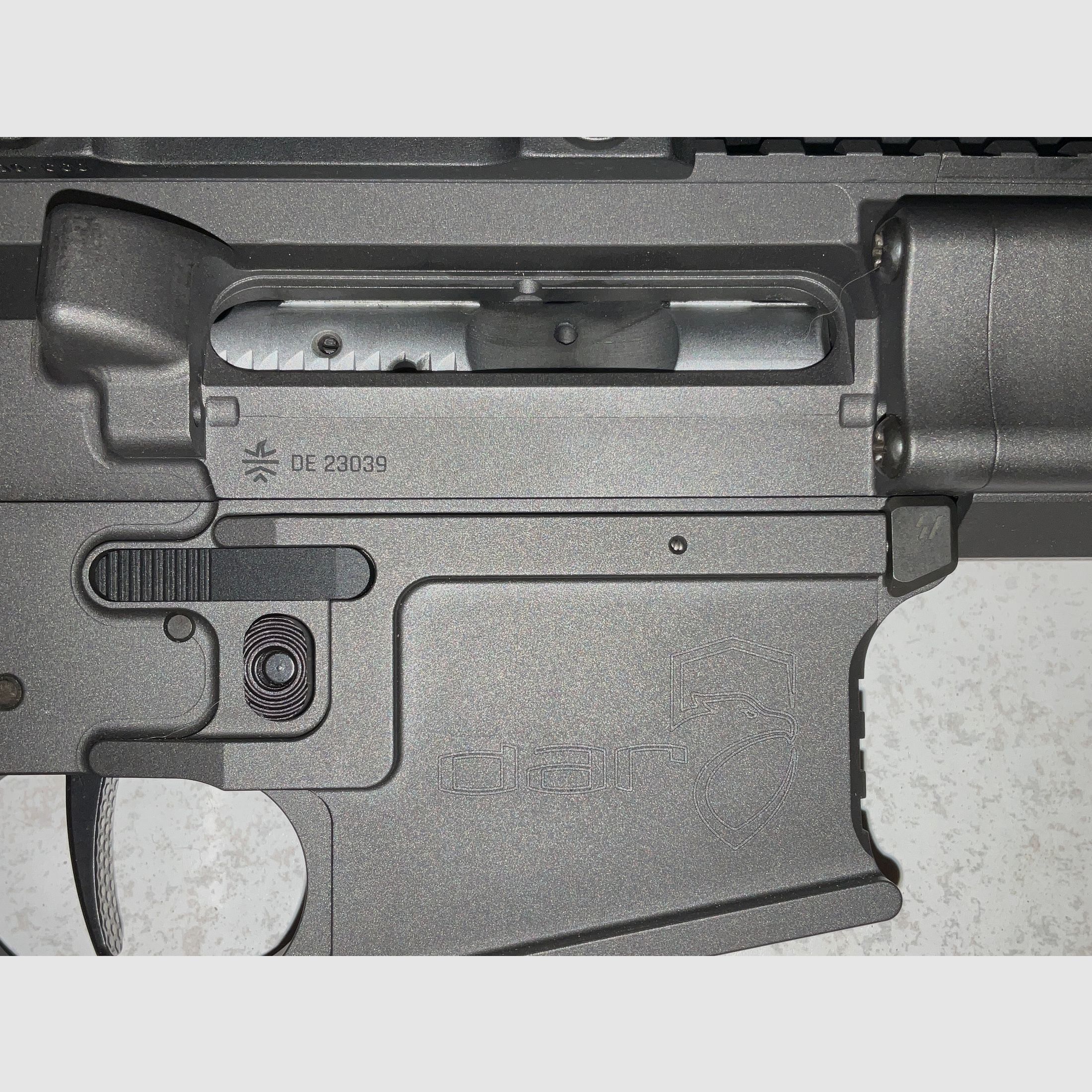 DAR AR15 Halbautomat Exclusiv in .223 und .22 Wechselsystem