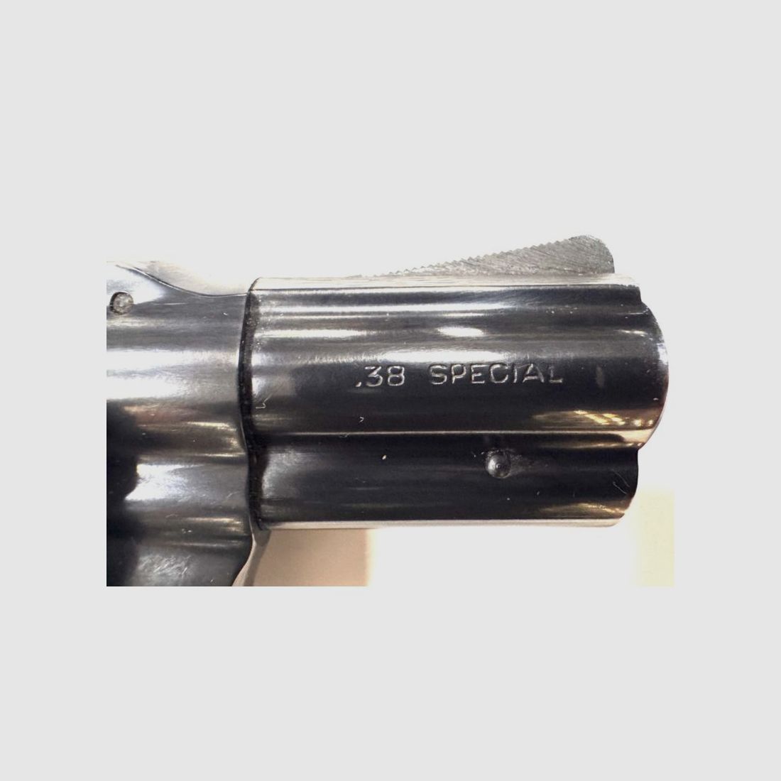 Rossi kal. .38Spec. z kaburą, zdjęcie 9 z 11