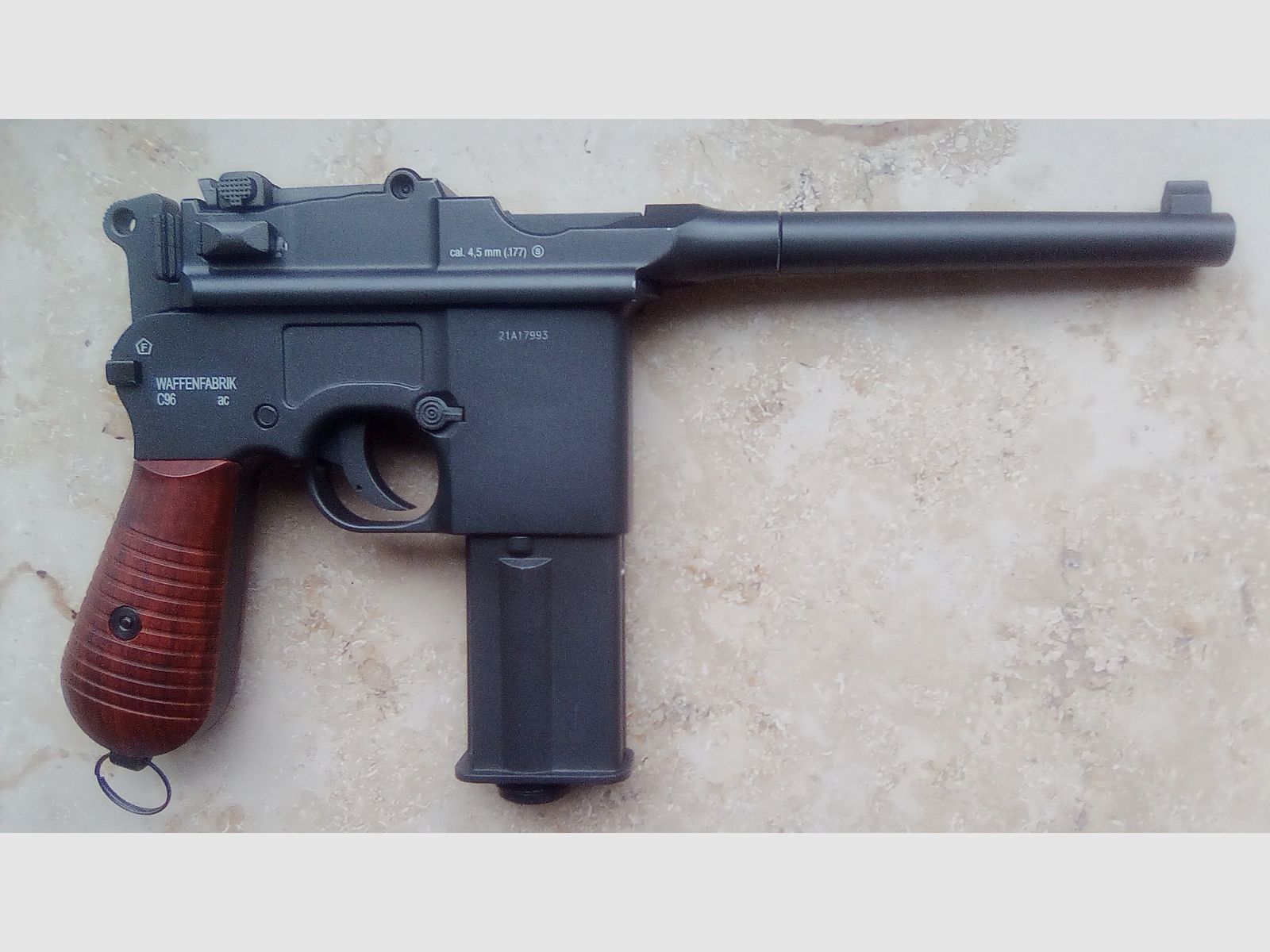 Disolución de colección de pistolas y revólveres CO2