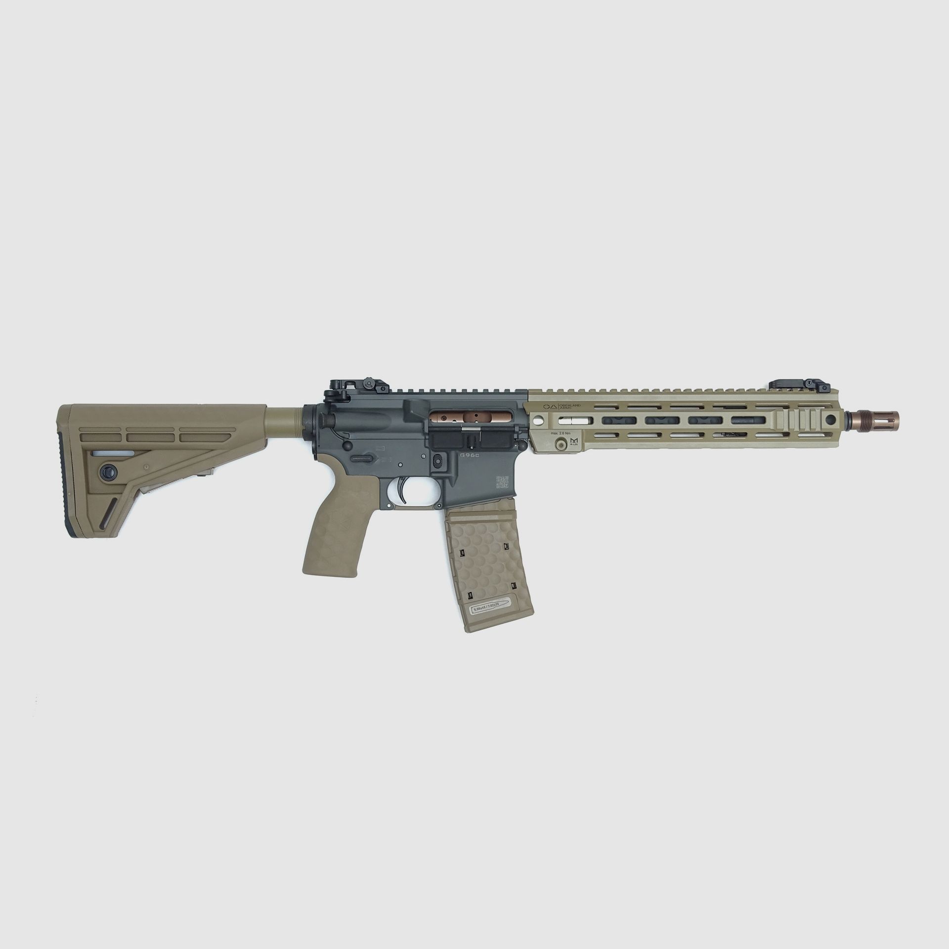 OA-15 G96c - Design del Custom Shop, canna 12.5", dotazione di alto livello