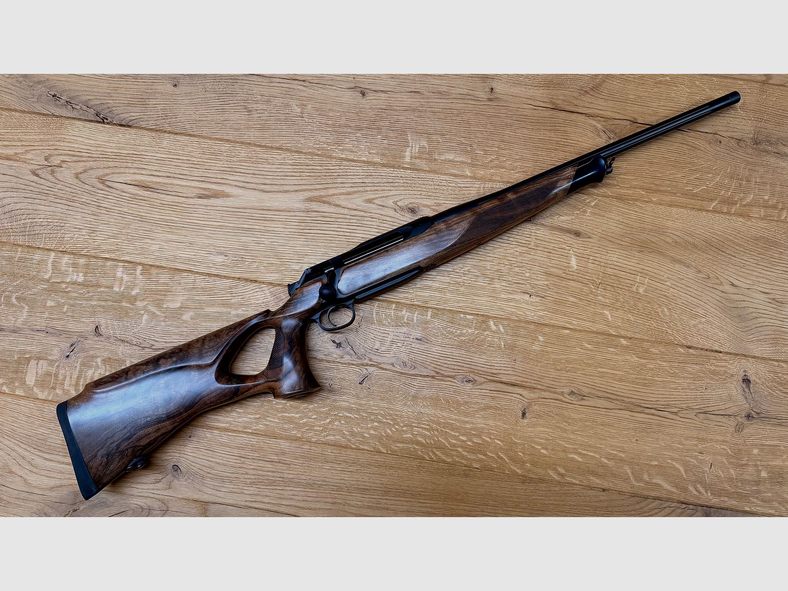 Sauer 505 Iconic Lochschaft / HK5 / Highland Paket / .308 / LL 51cm / M15x1 / TRAUMWAFFE