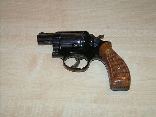 Smith & Wesson 12 - 2