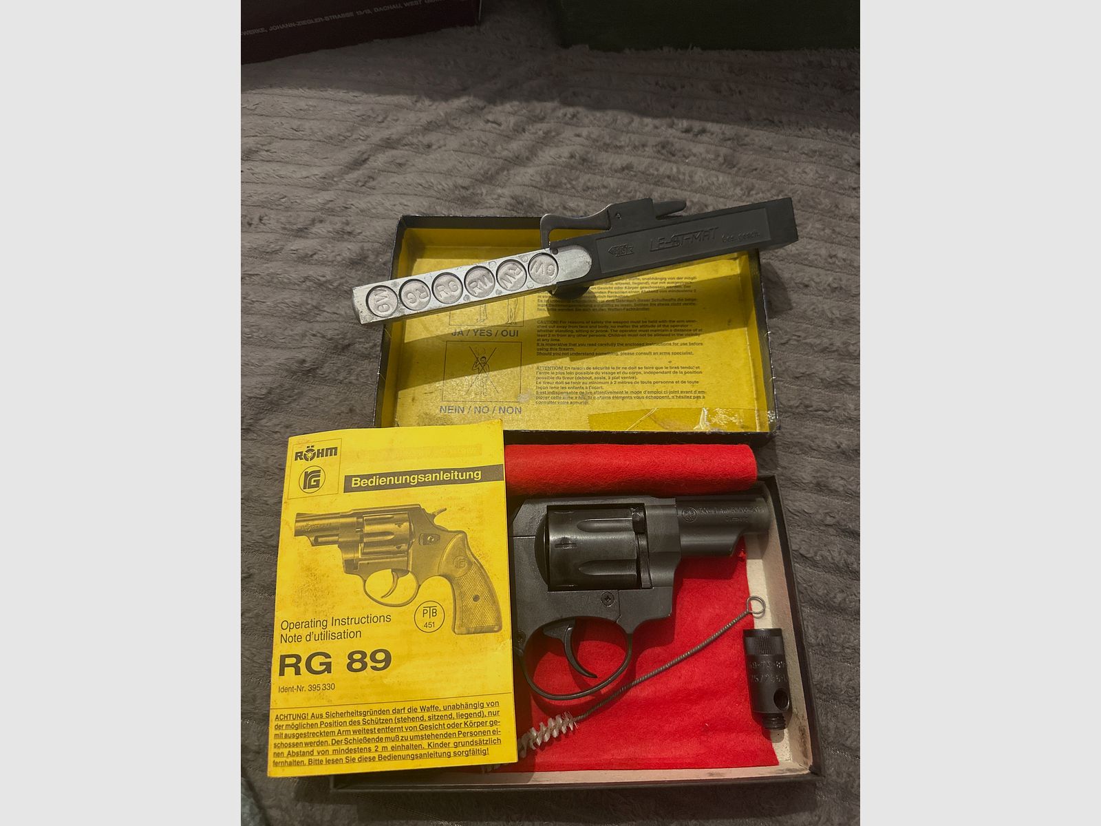 Record RG 89 inkl. original EM-GE LE-BI-MAT Mehrfach-Abschussbecher – OVP – Komplettset
