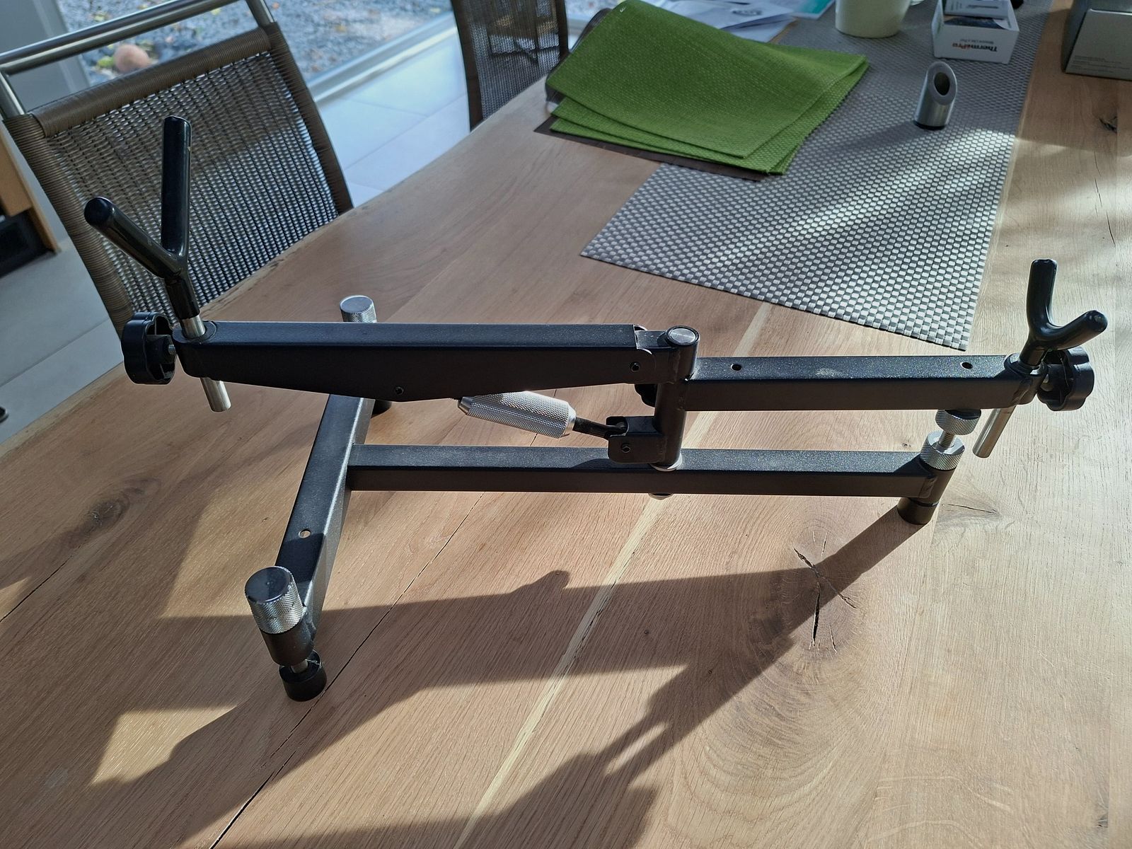Gewehr Reinigungs und Einschießständer, Bild 1 von 2