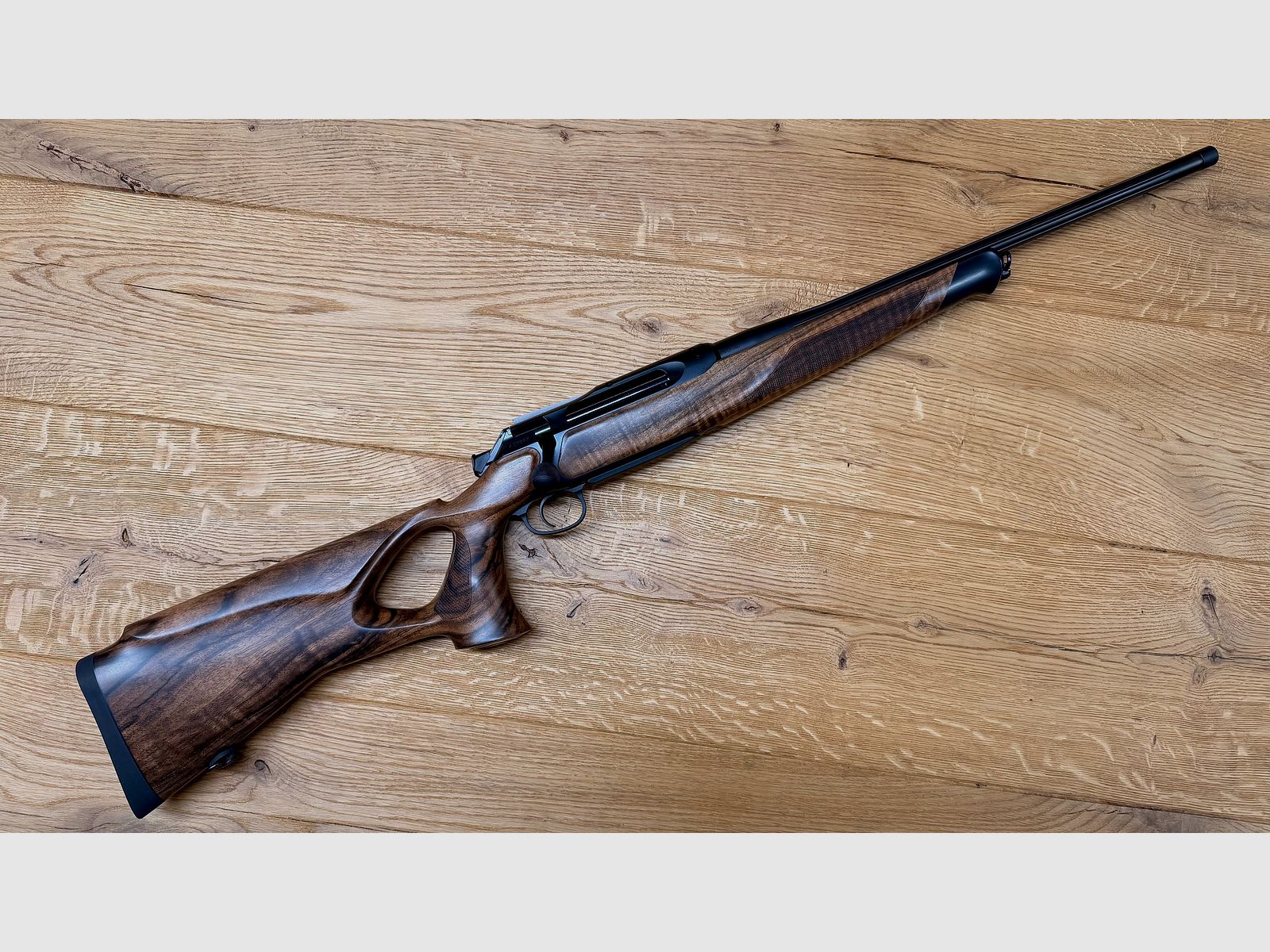 Sauer 505 Iconic Lochschaft / HK5 / Highland Paket / .308 / LL 51cm / M15x1 / TRAUMWAFFE