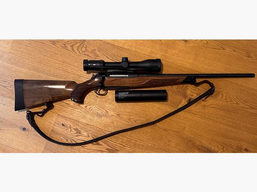 Sauer 404 inkl. ZF Zeiss Conquest V6 2-12x50M und Schalldämpfer Hausken JD224 XTRM MK2