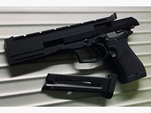 Beretta 87 Target 