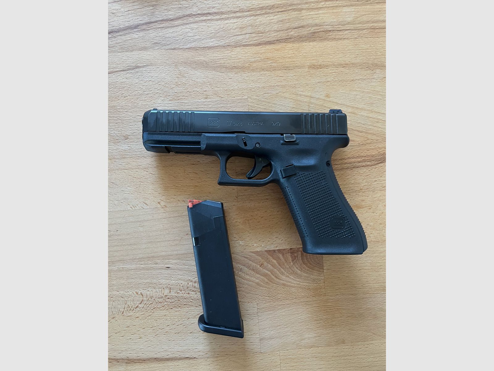 Glock 17 Gen5 9mm Luger