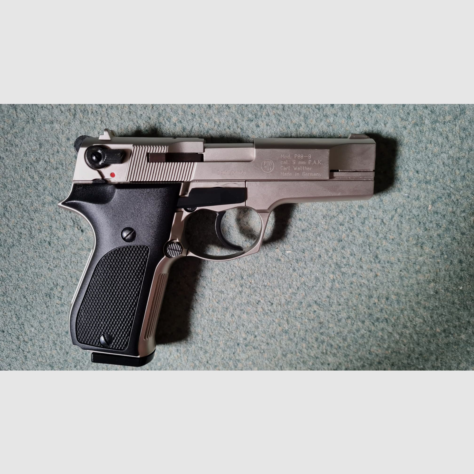 Walther P88 Schreckschuss Pistole 9mm P.A.K. bicolor/vernickelt