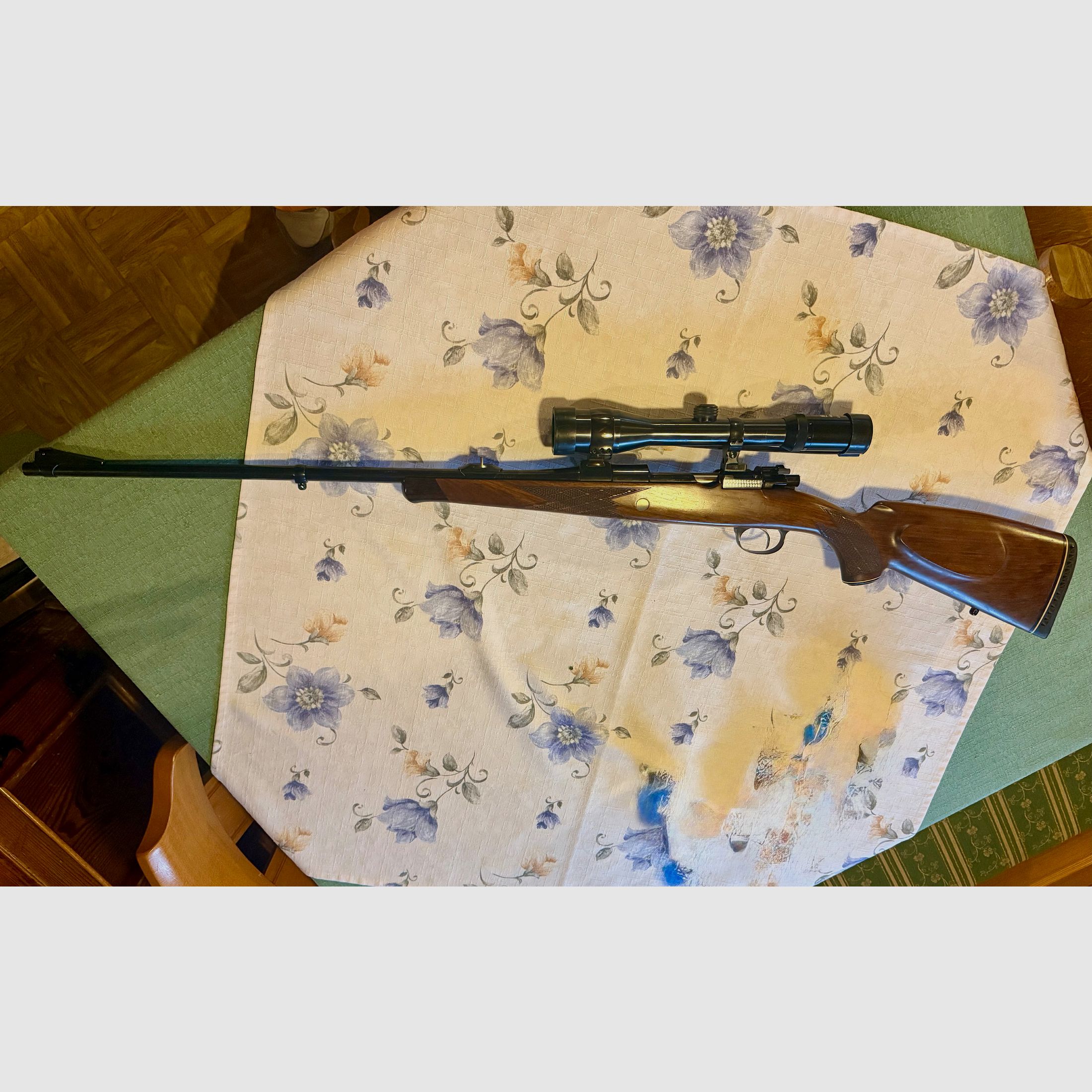 Langwaffe Fabrique Nationale d'Armes de Guerre 8x68S mit Zielfernrohr und Munition