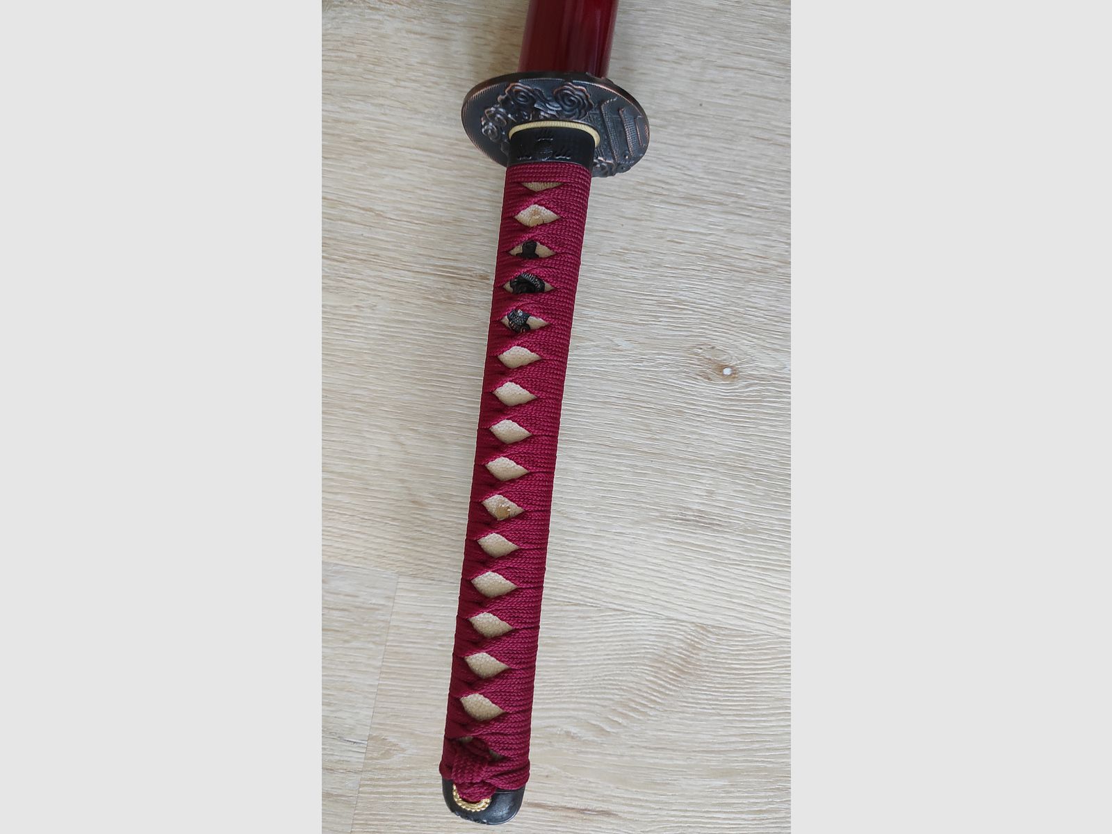 Katana, Samuraischwert rot mit Stoffbeutel geschliffene Klinge