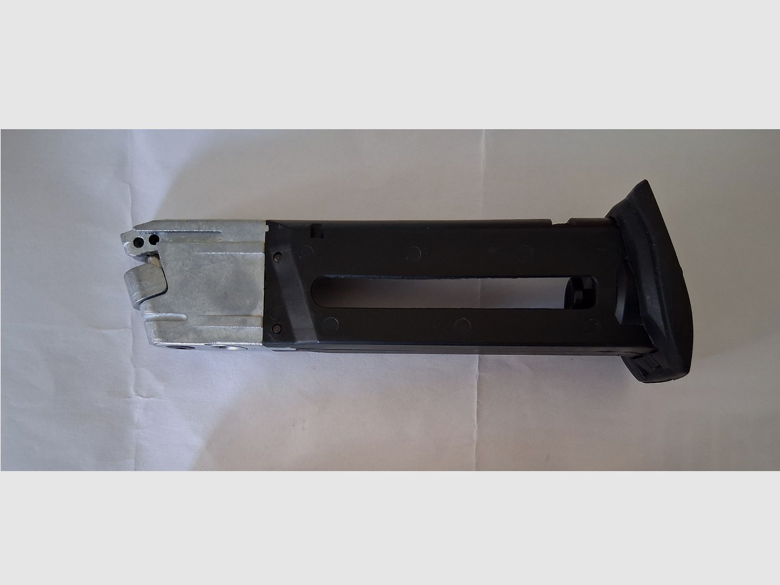 Magazin für CO2 Pistole (Umarex) Elite Force Race Gun Kal. 4,5 mm Stahl-BB, (neuwertig)