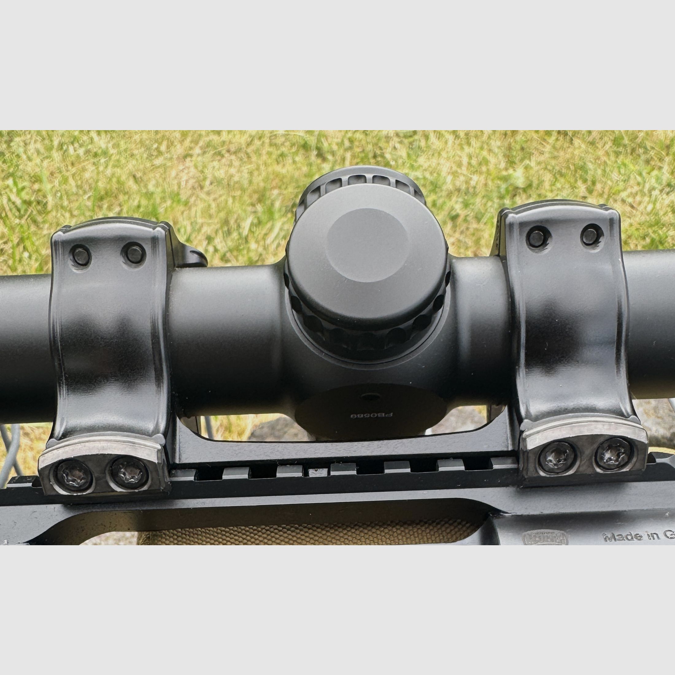 Mauser M18 Standard, .300 Win. Mag. - LL 51 cm. Mit Zielfernrohr 2,5-15x50 HD. gebraucht - neuwertig