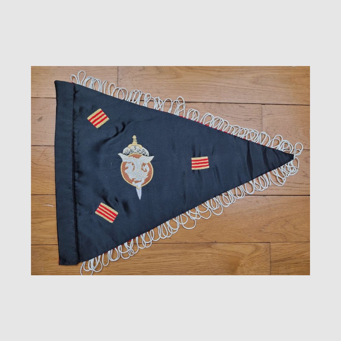 Vlag van het 5e Bataljon Vietnamese Paratroopers (BPVN) – 5° Bawouan – Indochina – zeer goede kwaliteit – TBE, afbeelding 2 van 8