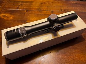 Blaser Infinity B1 1-7x28 iC with Zeiss rail