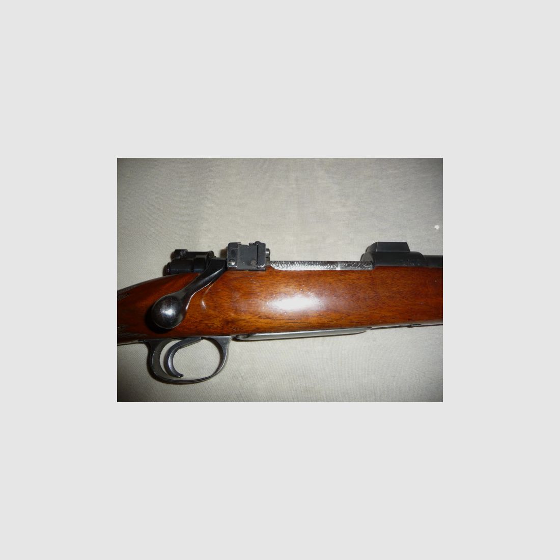 Original Mauser 98er Repetierer mit Historie: Kal. 9,3x62, Lauflänge ca. 60cm, EAW Schwenkmontage,