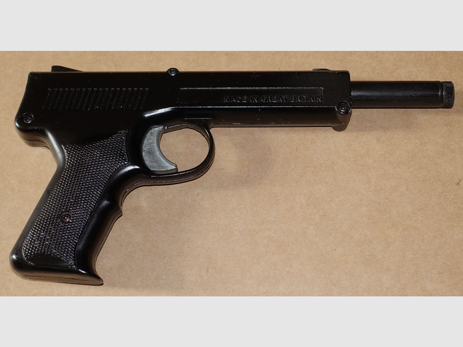 Luftpistolen Sammlung / 12 Stück / Walther LP53, Diana, Lov, Baikal, Record usw. 