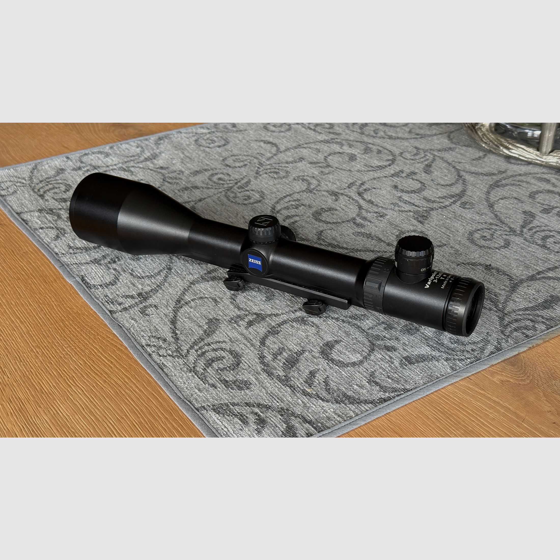 Zeiss Varipoint VM 3-12x56 Absehen 54 inkl. Blaser Sattelmontage