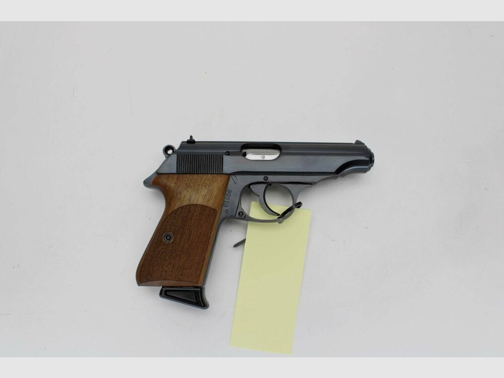 Walther PP pistol with KN grip scales 7.65mm Browning