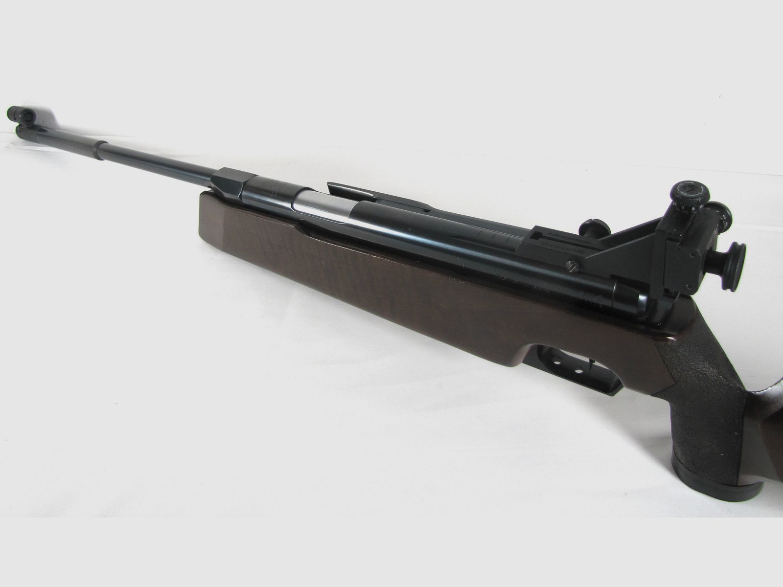 Luftgewehr der Marke Feinwerkbau, Modell 300S