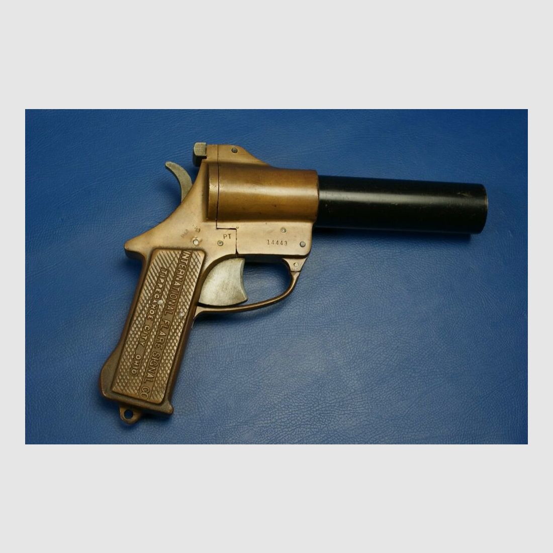 Międzynarodowy Flare - Signal Co. bez 4 (Sygnal)