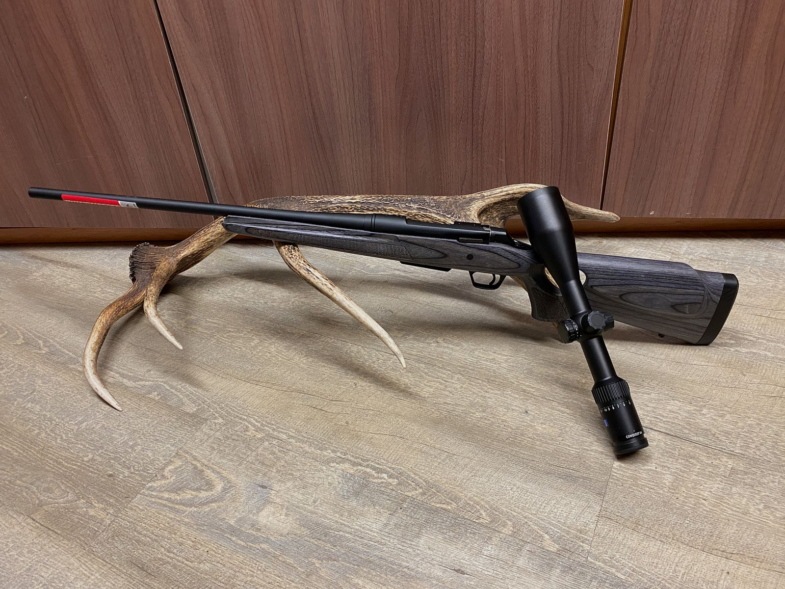 Winchester XPR Thumbhole, met Zeiss Conquest V4 3-12x56