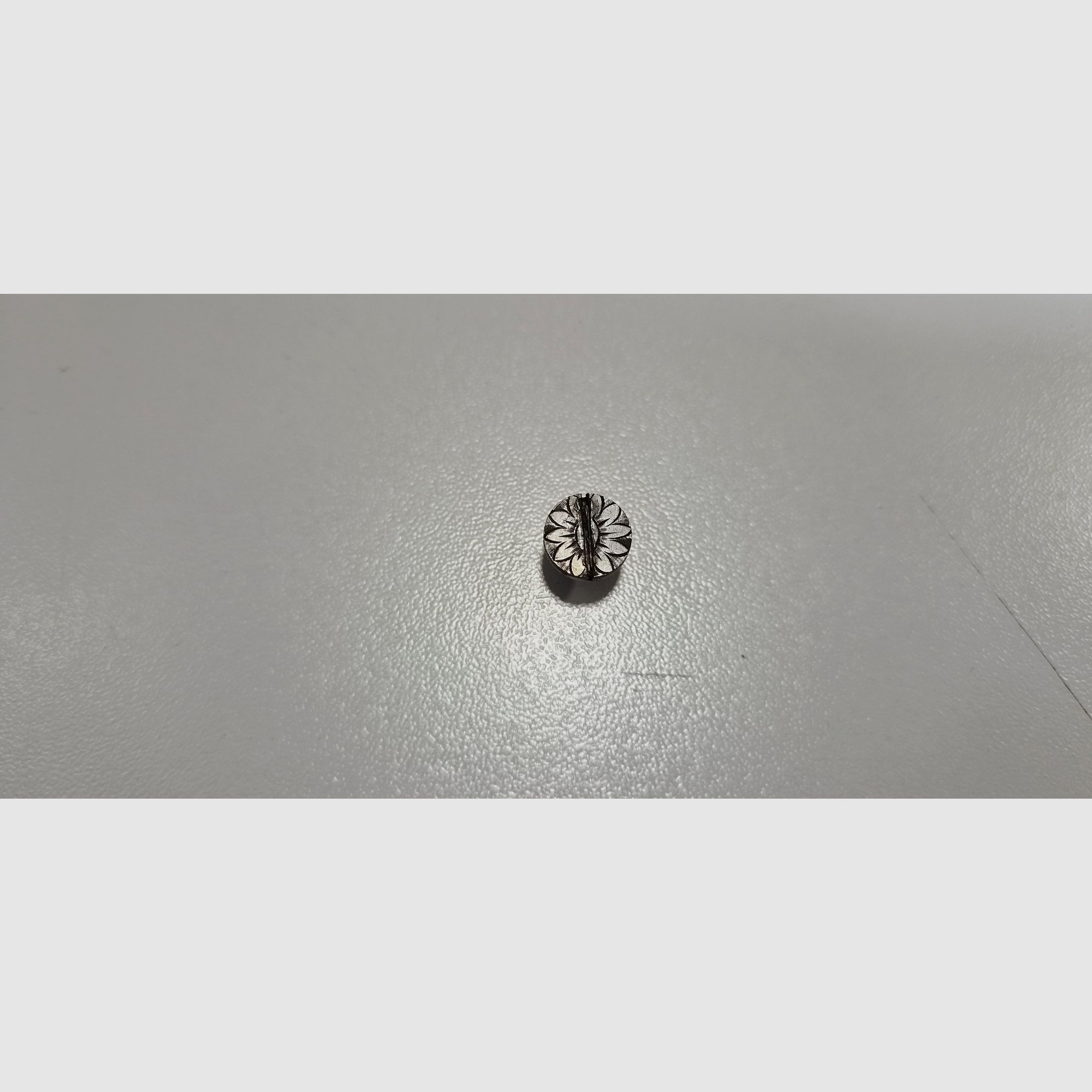 VIS PLAQUE DE RECOUVREMENT DACTU SUPERPOSE, Bild 1 von 2