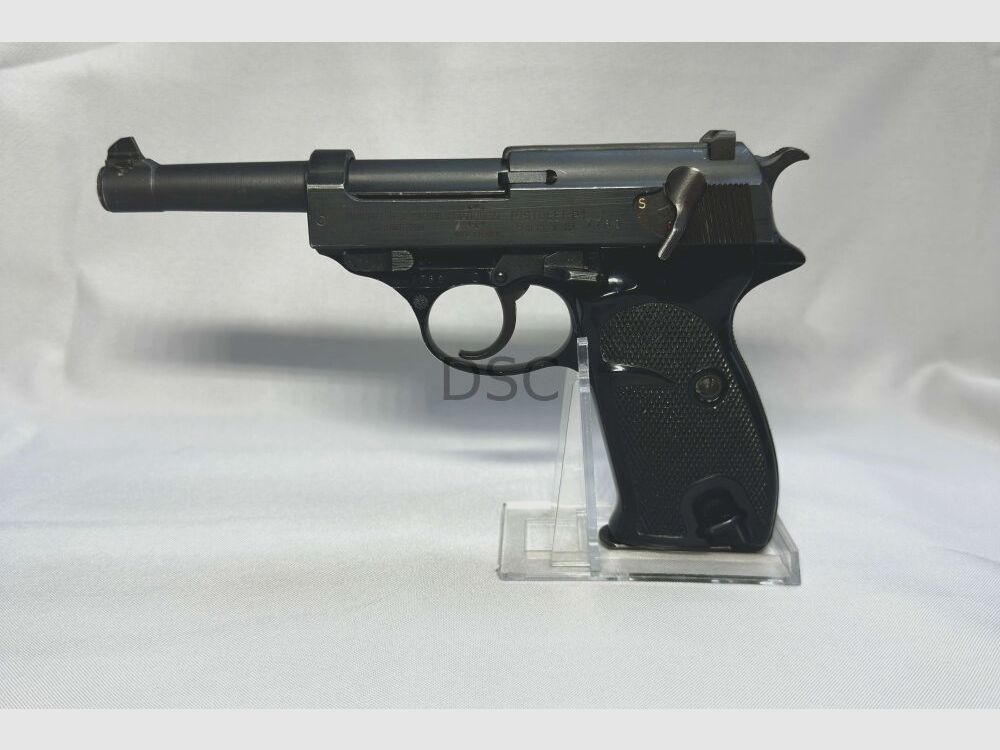 Manurhin P1 de la police de Berlin incl. documents 9mm Luger, image 1 sur 5