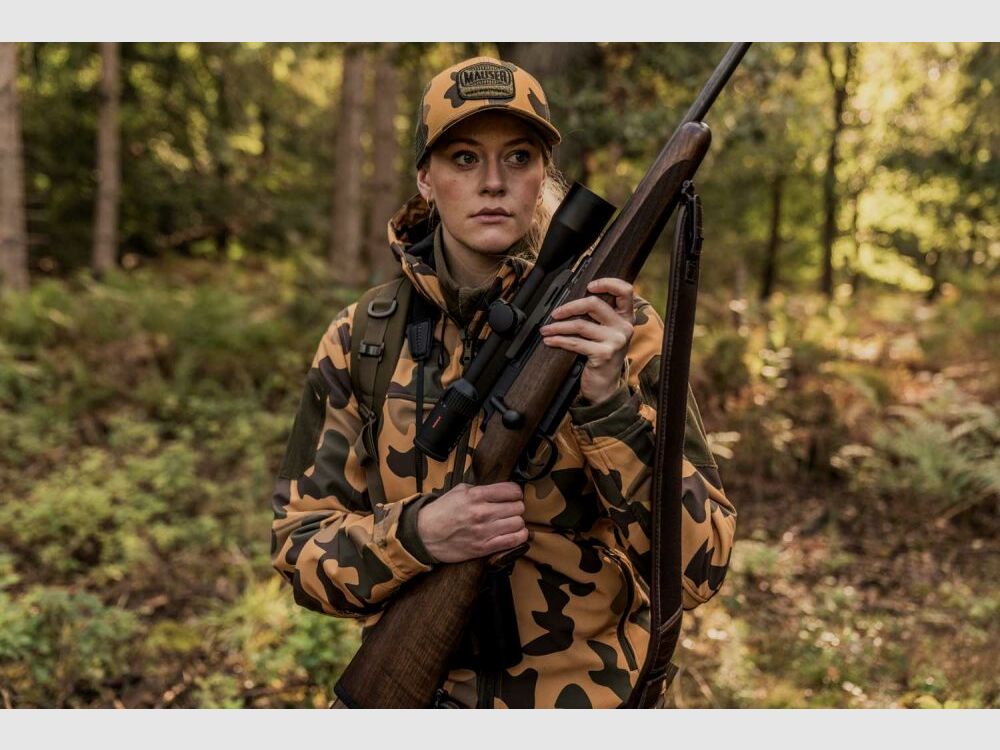 MAUSER MAUSER 25 PURE Fucile a ripetizione lineare + MINOX RS-4 2,5-10x50 Binocolo