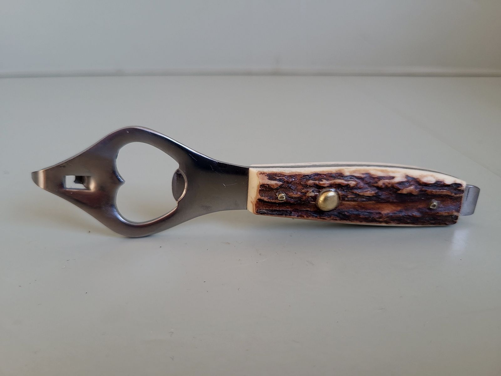 Jowika Solingen - couteau de poche - ouvre-bouteille - tire-bouchon - corne de cerf - années 1970
