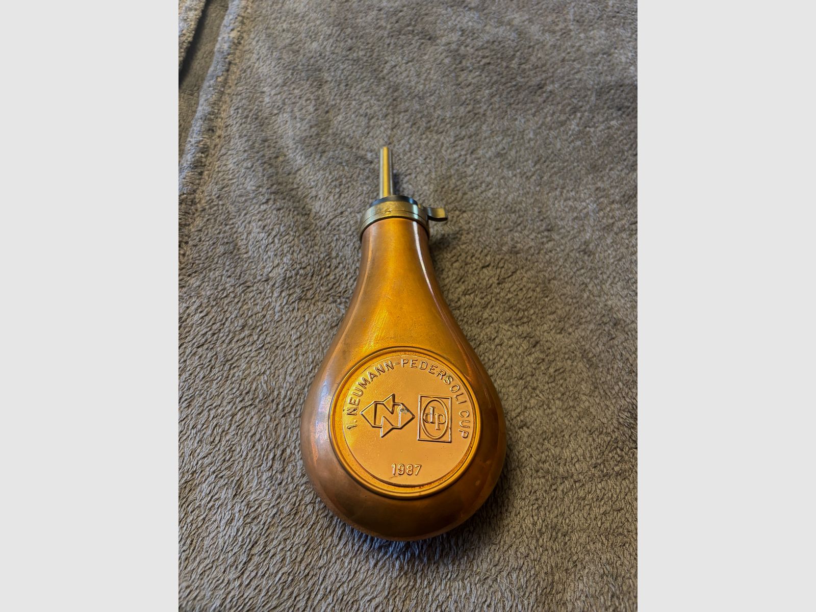 Pulverflasche Schwarzpulver