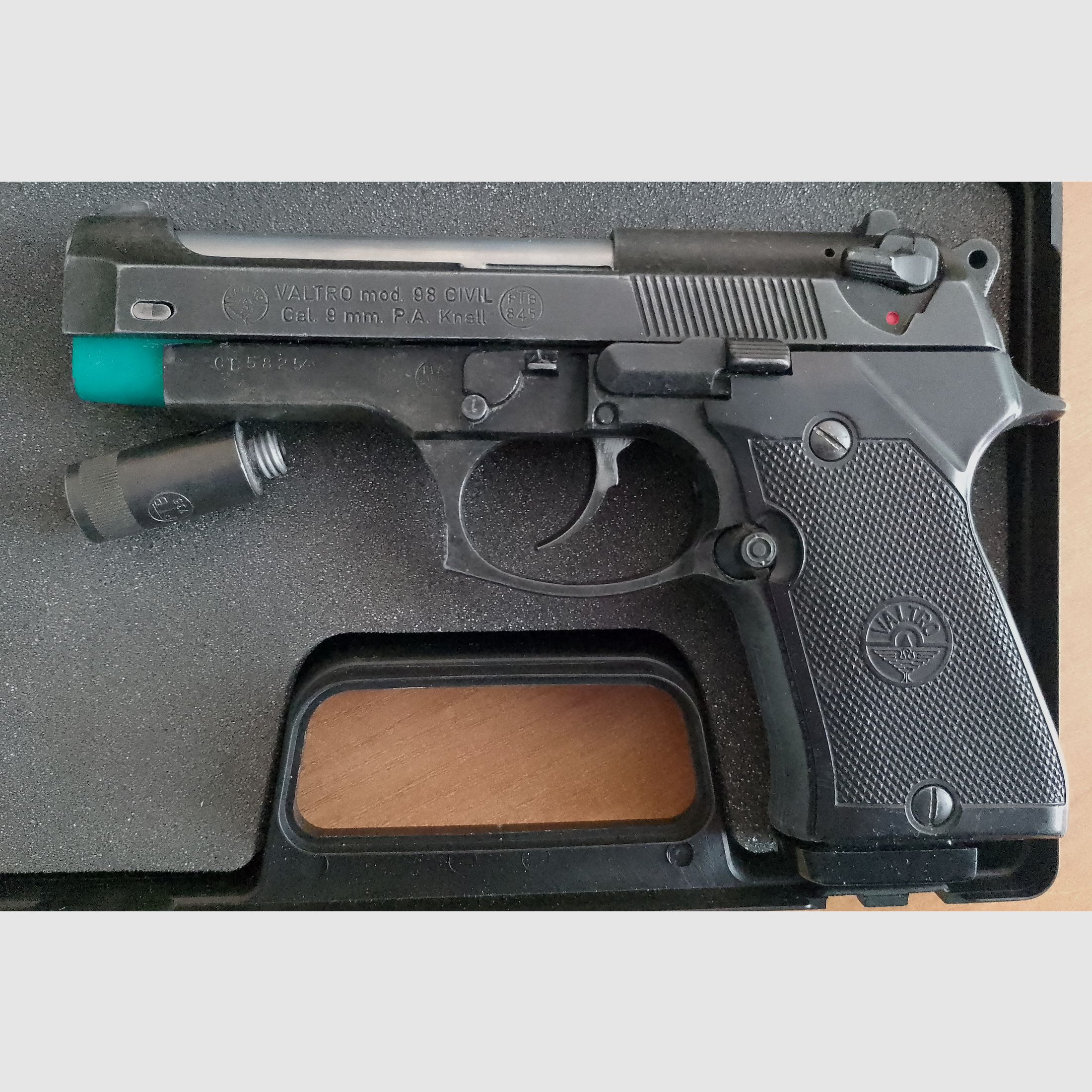 Valtro Mod.98 Civil Kal. 9 mm Knall im PTB 845 mit Abschussbecher!