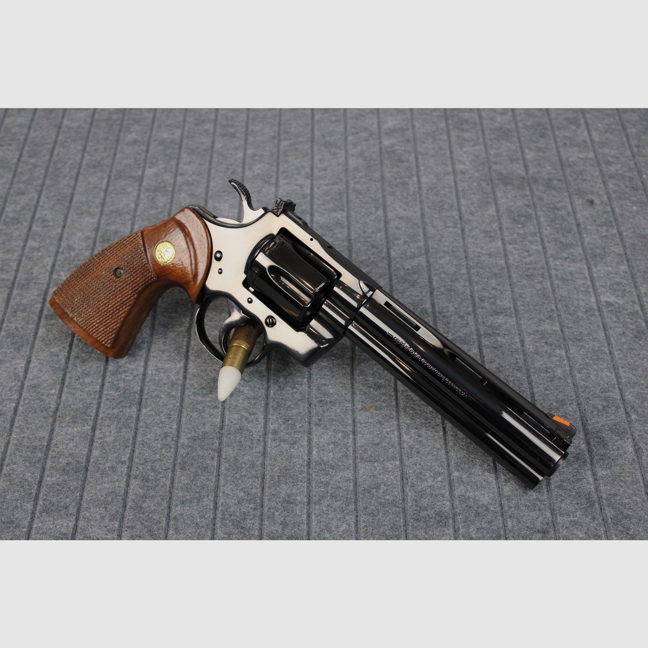 Colt Python 6″ .357Mag, afbeelding 1 van 6