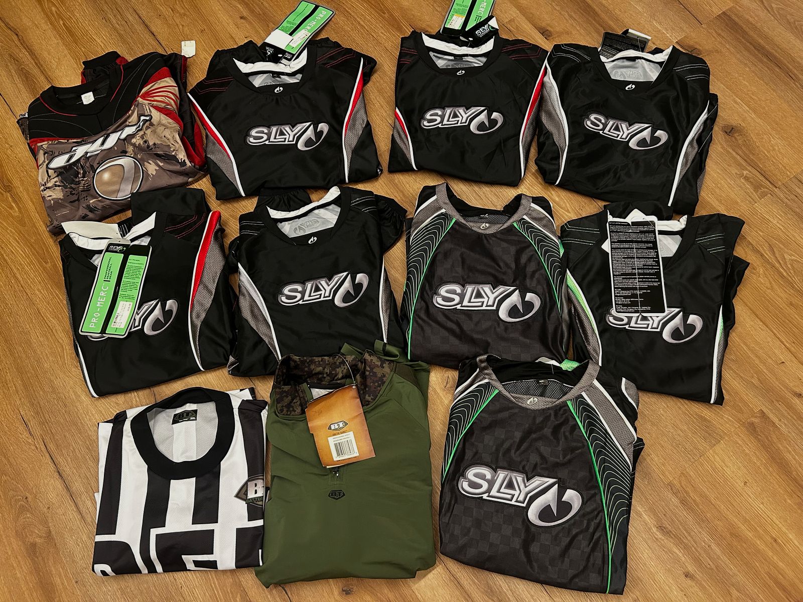 Paintball-Ausrüstung Neuware (Wert 13.000€)