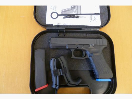 Glock 17 Gen 4 9mm Luger pistol