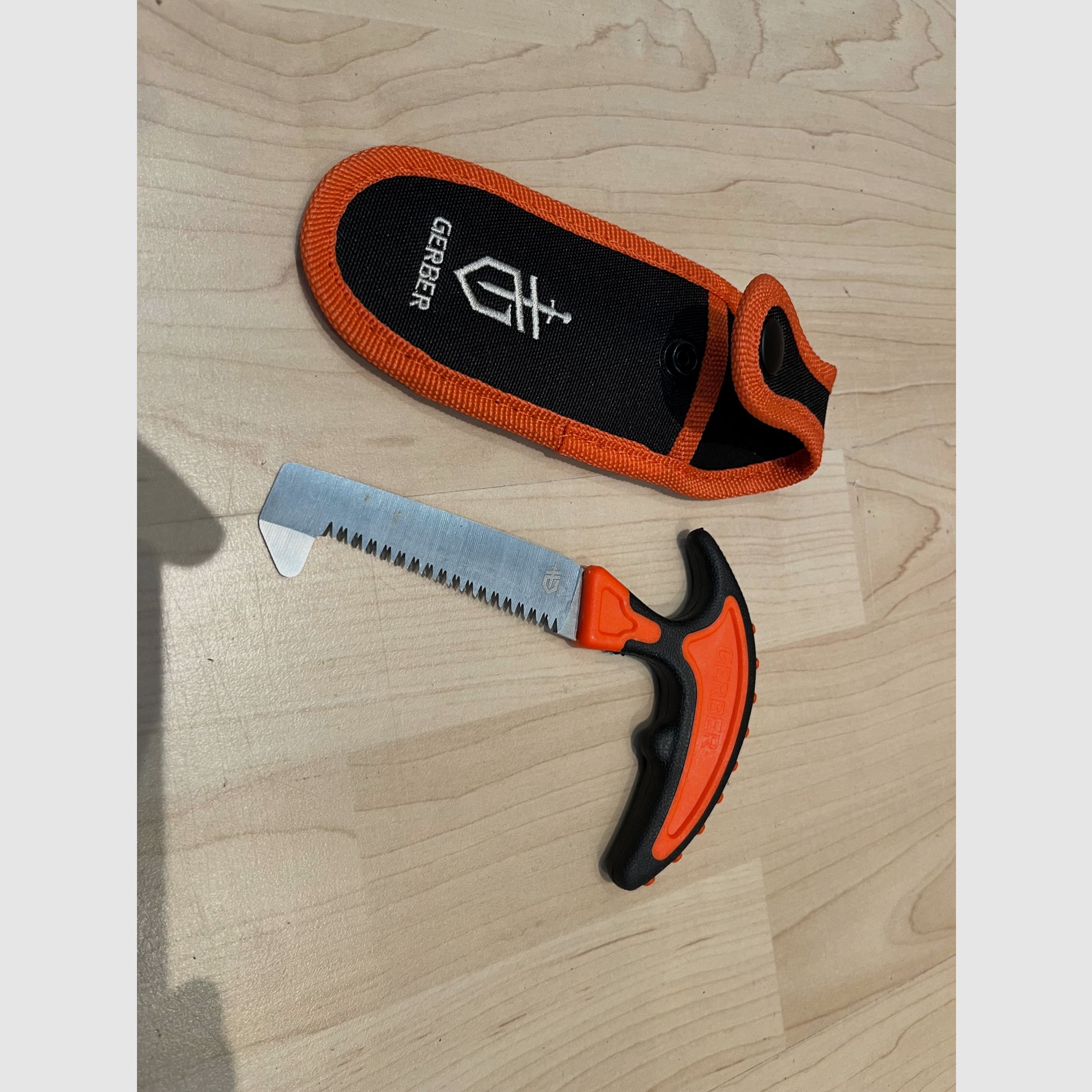Gerber wilderness saw bone saw with sheath, afbeelding 2 van 2