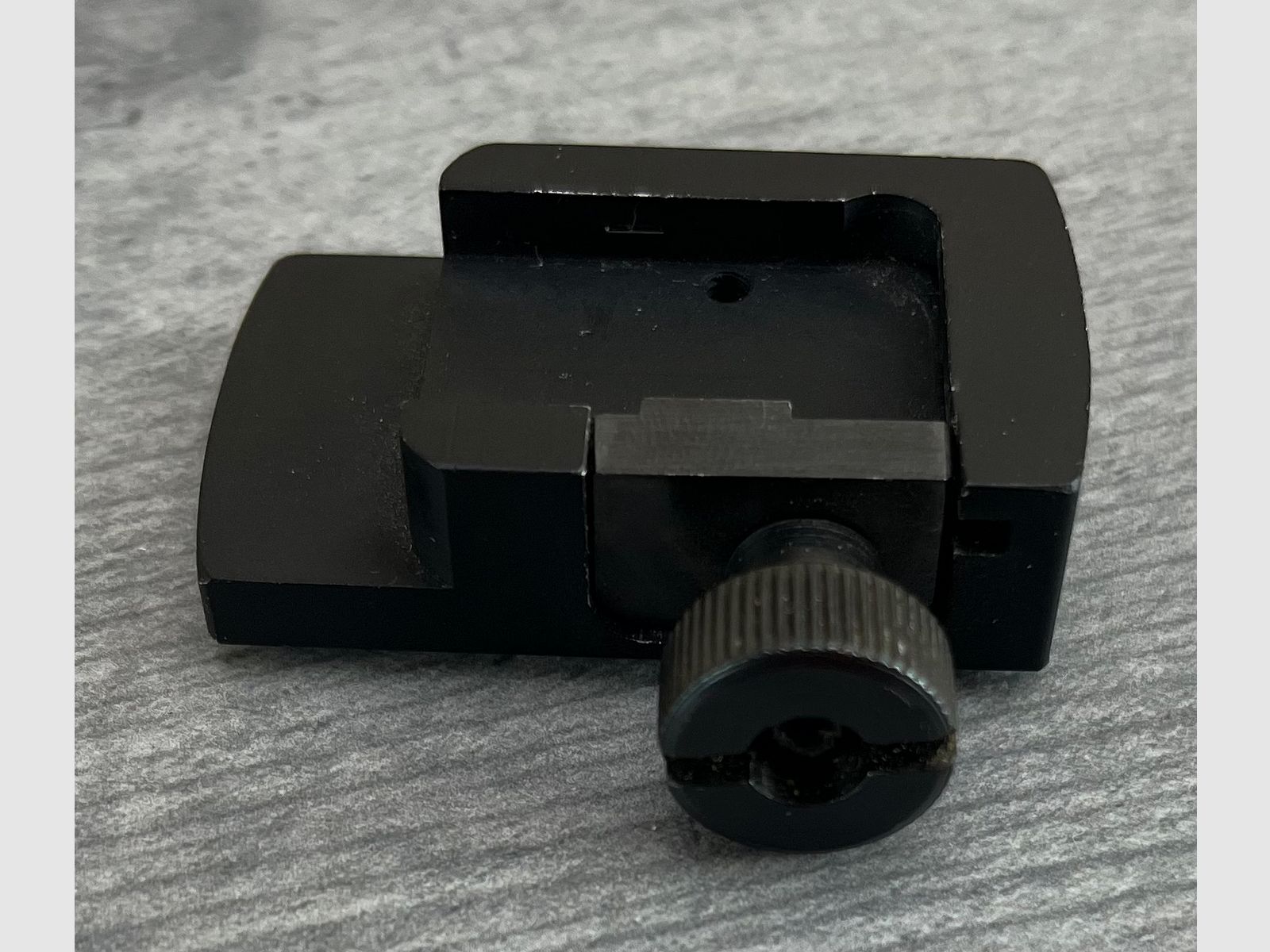 Aussteller Docter-Sight Adapterplatte für Steyr - Schwenkmontage Hinterfuß / U202509