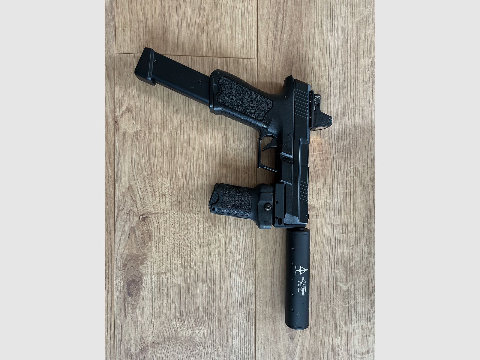 Cyma CM.127 in schwarz mit  MOSFET 3.Gen