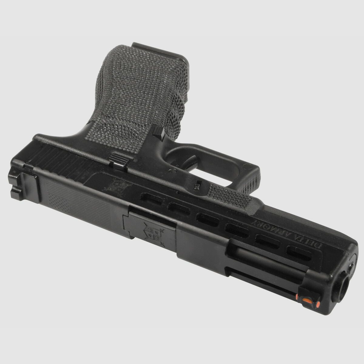 P06 GBB Airsoft Pistole in Schwarz | Delta Armory