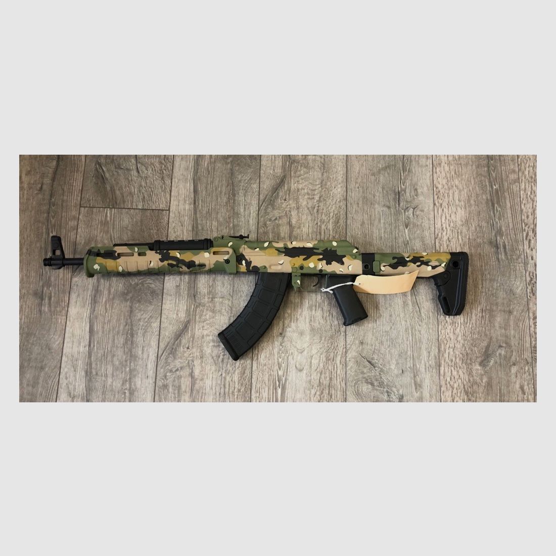 AKM 47 Sovjet Chips, afbeelding 1 van 3
