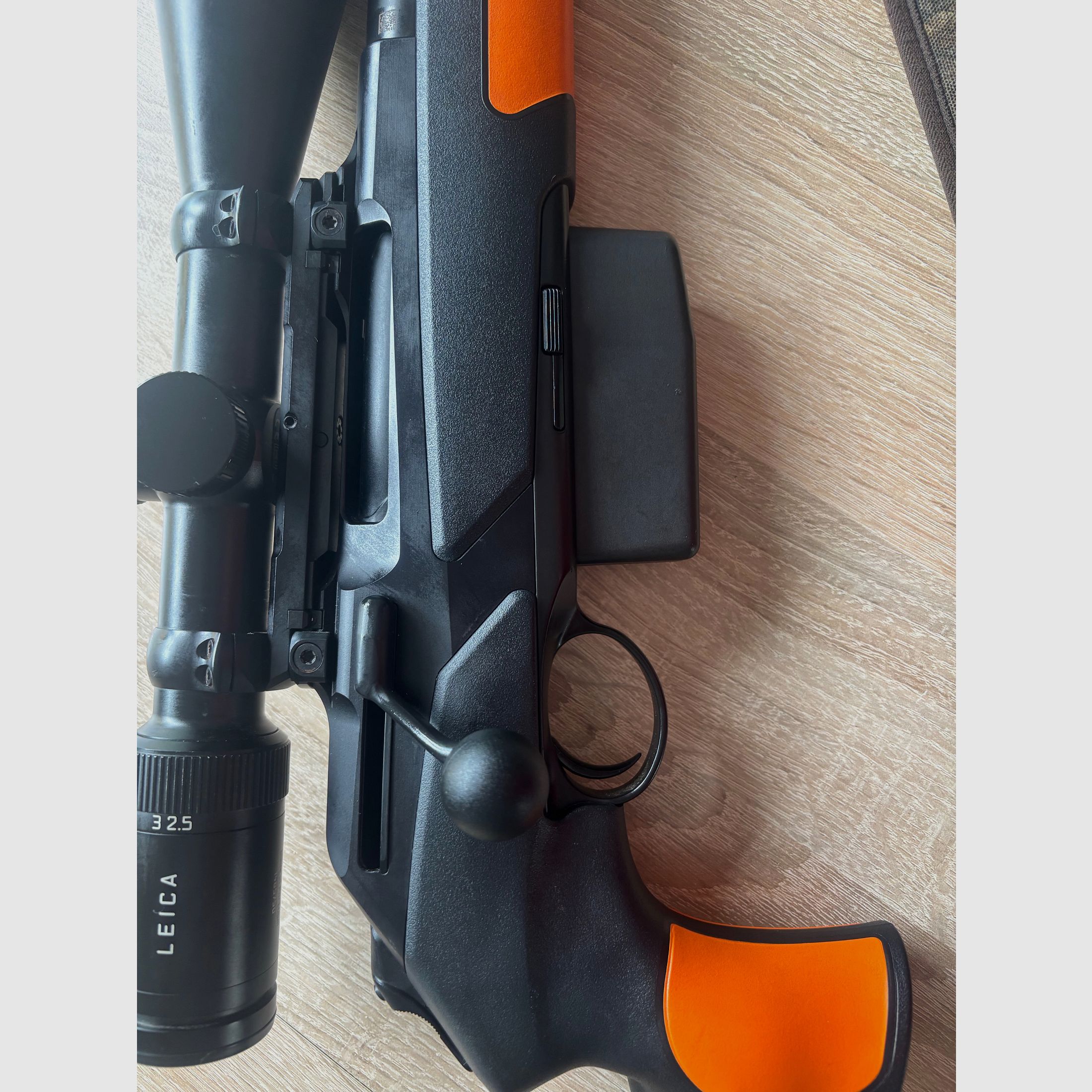 Merkel Helix OR 8x57 is, Laica Amplus 6 2,5-15x56,Hausken Jakt JD 224 Xtrem mk2 8mm, Verhandlungsbasis 
