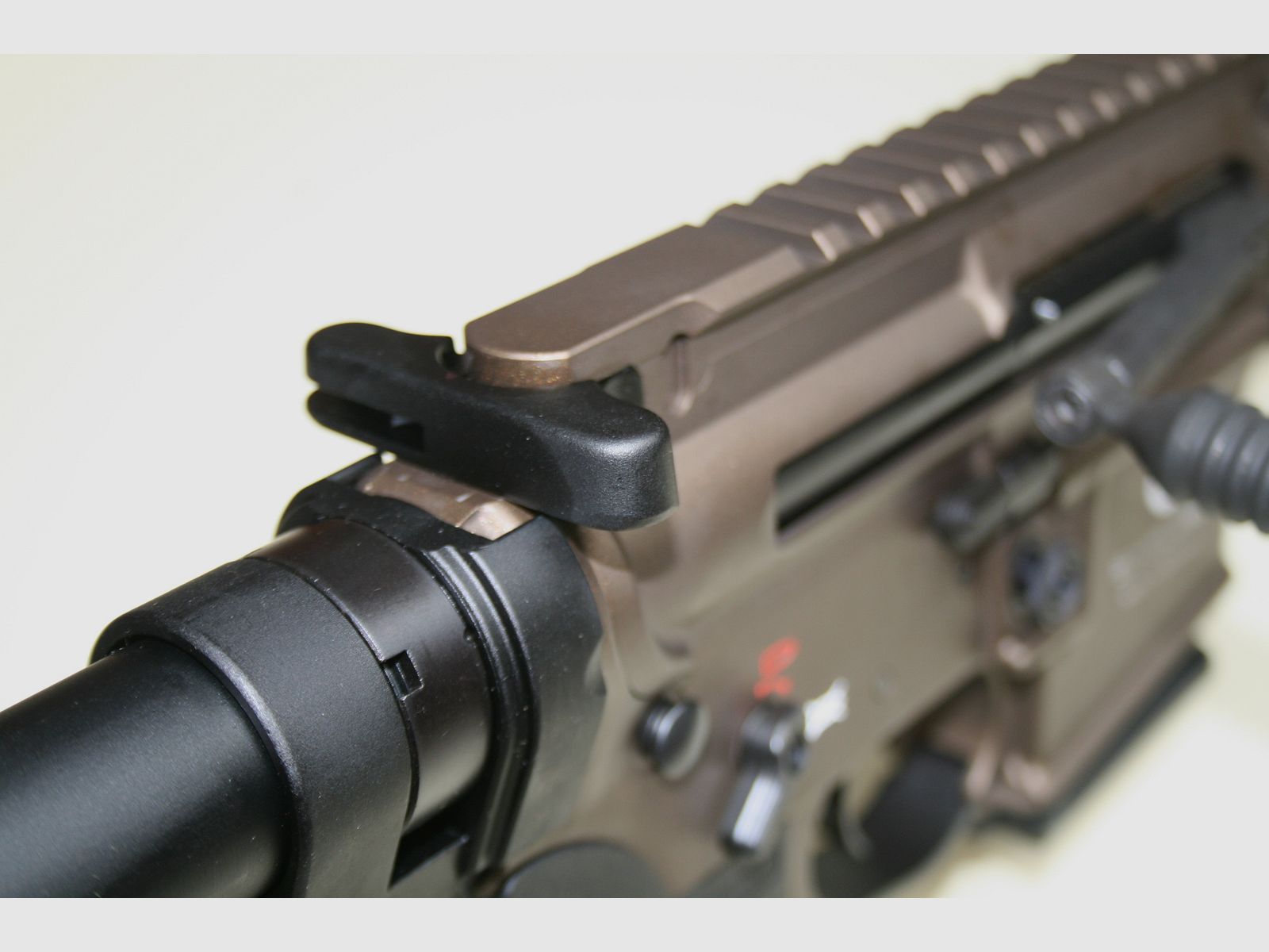 Büchse SCHMEISSER SP15 Bronze / Teleskopschaft / Linearer Repetierer – .222 Remington, Bild 3 von 4