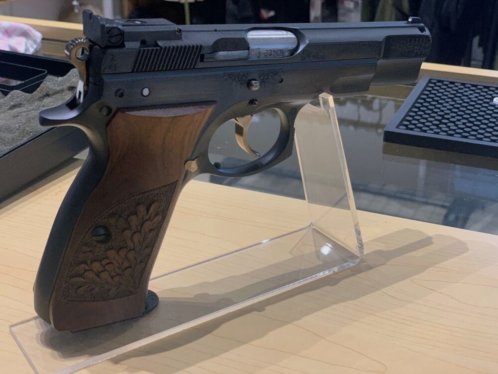 CZ Uhersky Brod	 75