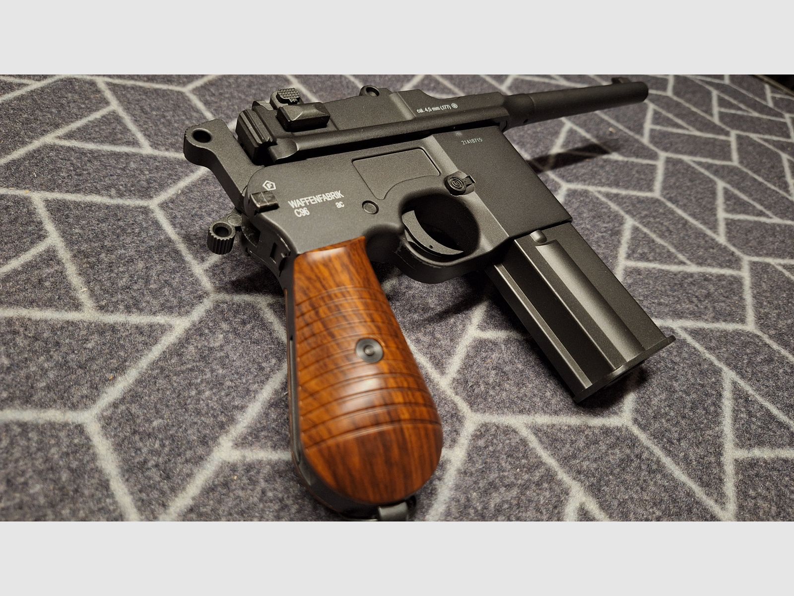 Umarex Legends Pistole C96 FM Blowback - 4,5 mm Stahl BB NEU!